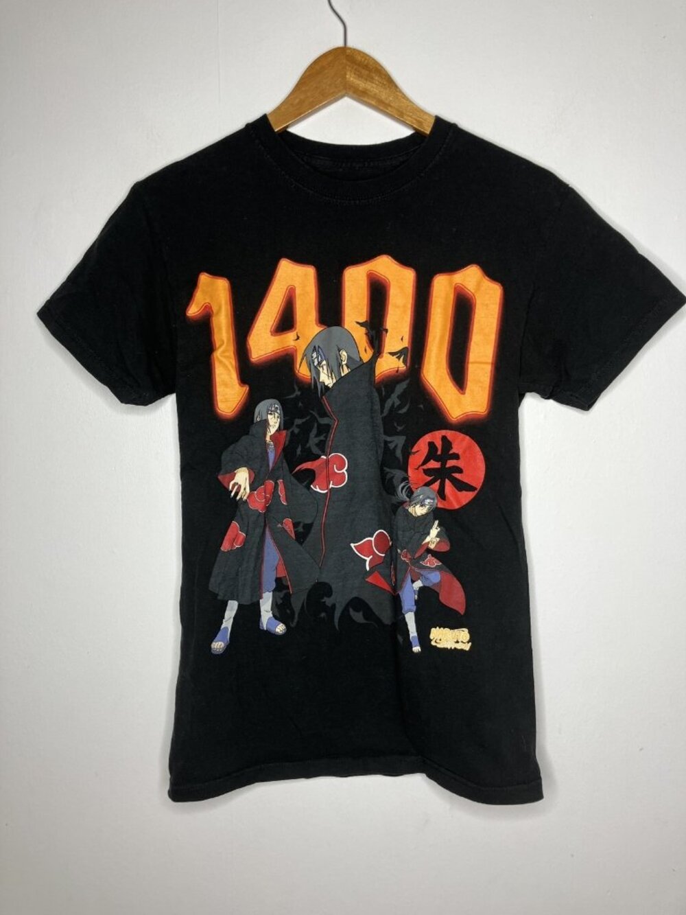 Naruto Shippuden Itachi Uchiha 1400 Graphic T-Shirt Men's Black Size Small VIZ